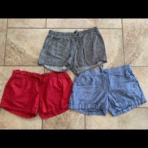 Old Navy Pull On Shorts Medium